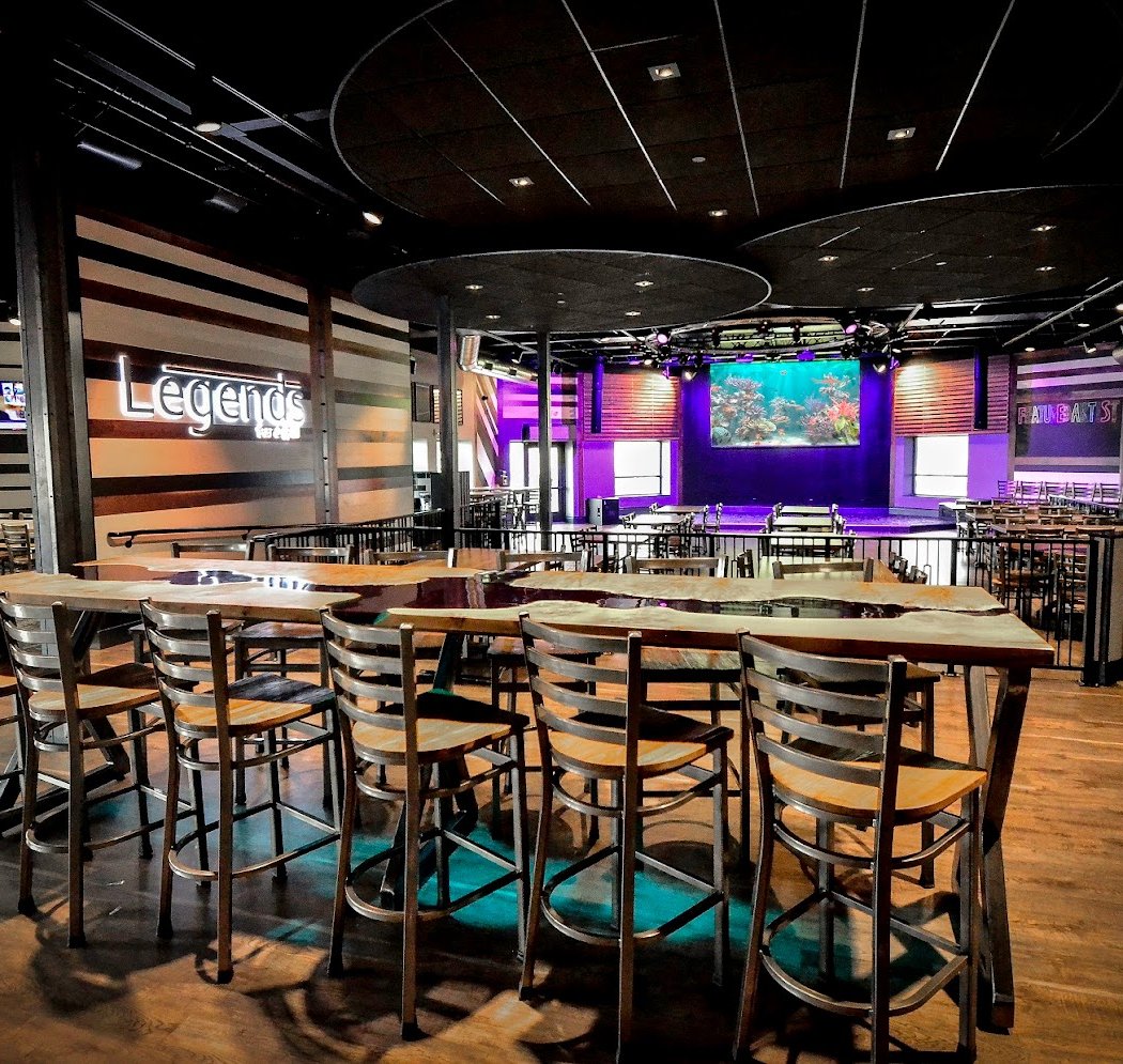 Legends Bar & Grill - St. Cloud 2